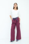 PANTALONE AMPIO CON CINTURA DENIM BORDEAUX