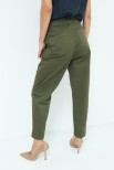 PANTALONE CARROT CON PINCE MUSCHIO