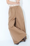 PANTALONE LARGO CON TASCONI ELASTICO NOCCIOLA