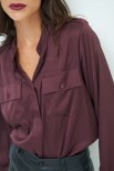 CAMICIA COLLO COREANA CON TASCHE RASO MARSALA