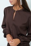 BLUSA CON FIOCCO CIOCCOLATO