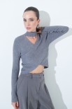 MAGLIA CROP INCROCIO COSTINA GRIGIO