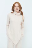 MAGLIA COLLO ALTO ASIMETRICA MISTO CASHMERE BEIGE