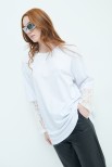 T-SHIRT OVER CON MANICHE PIZZO BIANCO