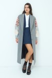 CAPPOTTO CON MANICA IN MAGLIA E FRANGE GRIGIO