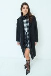 CAPPOTTO CON SCIARPA NERO