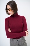 MAGLIA COLLO ALTO TAGLIO RAGLAN BORDEAUX