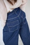 JEANS LARGO CON IMPUNTURE CHIARE JEANS
