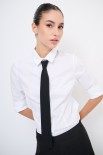 CAMICIA POPELINE SLIM CON CRAVATTA GRIGIO NERO