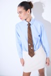 CAMICIA OXFORD OVER CON CRAVATTA CELESTE