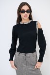 MAGLIA CUT OUT CON STRASS NERO