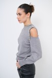 MAGLIA CUT OUT CON STRASS GRIGIO