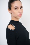 MAGLIA MEZZO COLLO CON STRASS SPALLA NERO