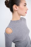 MAGLIA MEZZO COLLO CON STRASS SPALLA GRIGIO