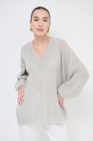 MAGLIA SCOLLO V OVERSIZE MISTO LANA PERLA