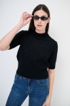 MAGLIA CROP MEZZO COLLO NERO