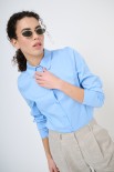 CAMICIA SLIM CON PINCES CELESTE