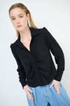 CAMICIA CROP CON BOTTONI FODERATI NERA