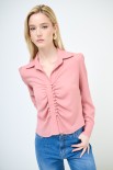 CAMICIA CROP CON BOTTONI FODERATI ROSA