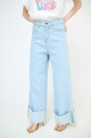 JEANS DRITTO CON RISVOLTO BLU CHIARO