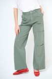 PANTA CARGO CON 3 TASCONI VERDE MILITARE