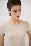 T-SHIRT MANICA CORTA BASICO SETA BEIGE