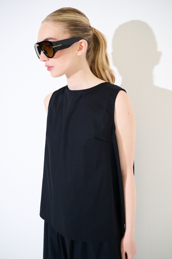 KXCN0701BLK-1.jpg
