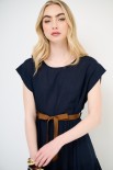 ABITO MIDI CON BALZE E CINTURA BLU