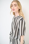 MAGLIA SCATOLINA SPALLA SCESA NERO