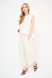 PANTALONE CARROT CON TASCA NELLA CUCITURA BURRO