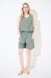 SHORTS ELASTICO CON TASCHE INSERITE VERDE MILITARE