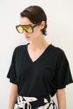 T-SHIRT OVER SCOLLO V NERO