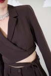 GIACCA CROP CON LACCIO MORO