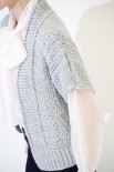 GILET CROP SCATOLINA PERLA