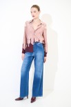 JEANS LARGO CON DETTAGLIO PORTAMARTELLO BLU