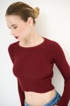 MAGLIA CROP CON LUREX BORDEAUX