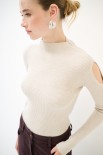 MAGLIA MEZZO COLLO COSTINA CUT OUT BEIGE