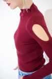 MAGLIA MEZZO COLLO COSTINA CUT OUT BORDEAUX