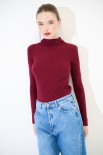 MAGLIA MEZZO COLLO COSTINA CUT OUT BORDEAUX
