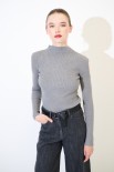 MAGLIA MEZZO COLLO COSTINA CUT OUT GRIGIO