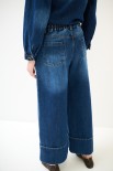PANTA PALAZZO DENIM CON RISVOLTO ALTO FONDO CON BOTTONI BLU