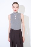 TOP SMANICATO COSTINA CON BUCHI GRIGIO