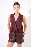 BLUSA COLLETTO SMANICATA VINO