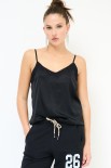 TOP CON PIZZO IN TINTA NERO