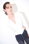 BLUSA CON GRONDA E SPALLINE PANNA
