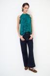 TOP CON VOLANT VERDE