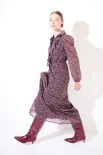 ABITO LUNGO CON GALA SCOLLO STAMPA MICRO GEORGETTE NERO