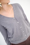 CARDIGAN CON FILATO PAILLETTES E BOTTONI GIOIELLO GRIGIO