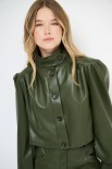 GIUBBOTTO ECOPELLE CON INCRESPATURA SPALLE MILITARE