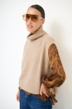 GILET COLLO ALTO CON SPACCHI LANA CACHEMIRE CAMMELLO